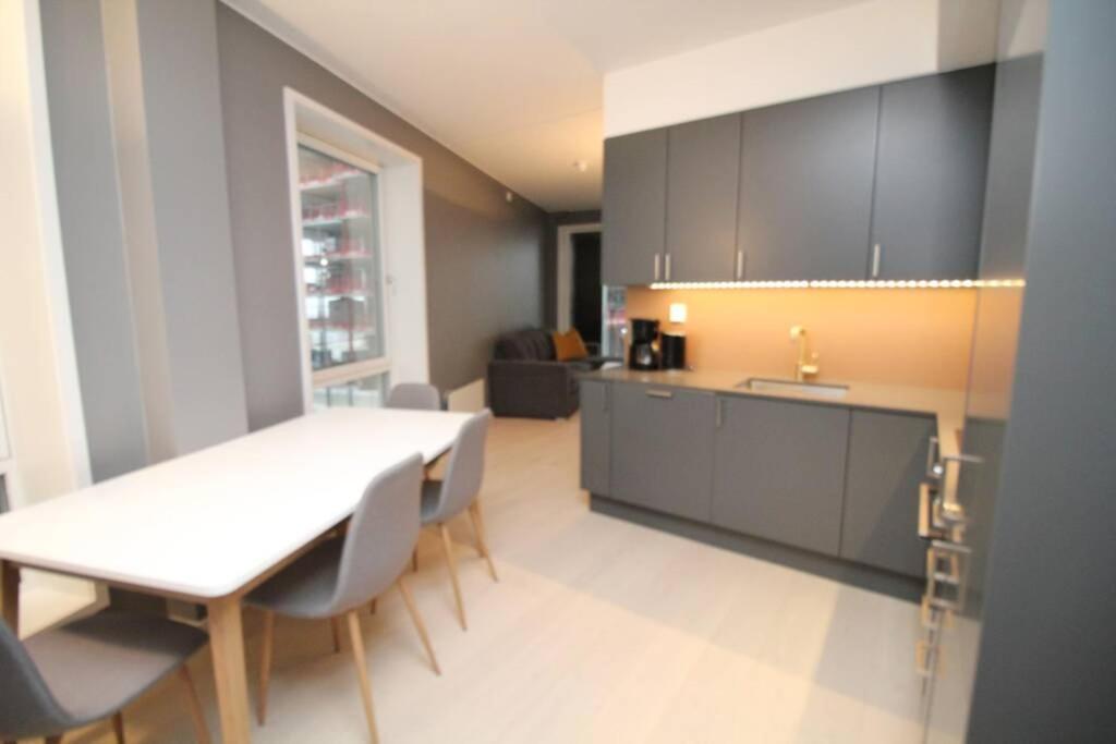 Nordic Host Apts - Opera House, Munch And Maaemo / 2Bd City Center Осло Екстер'єр фото